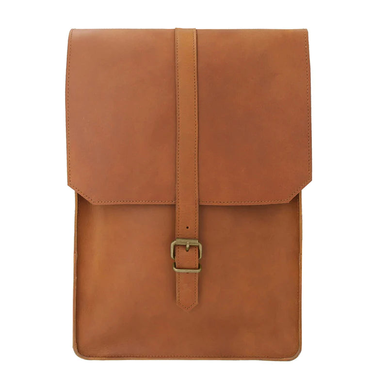Minimalist Vintage Leather Backpack – Elegant & Functional