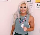 <p>Tiffany <br> Stratton</p>